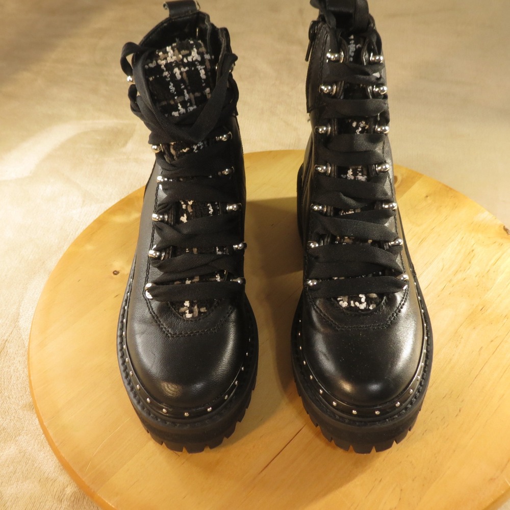 Rainier Combat Boots Womens 6M Black Leather Faux Fur Studded Lug Sole Zip Up